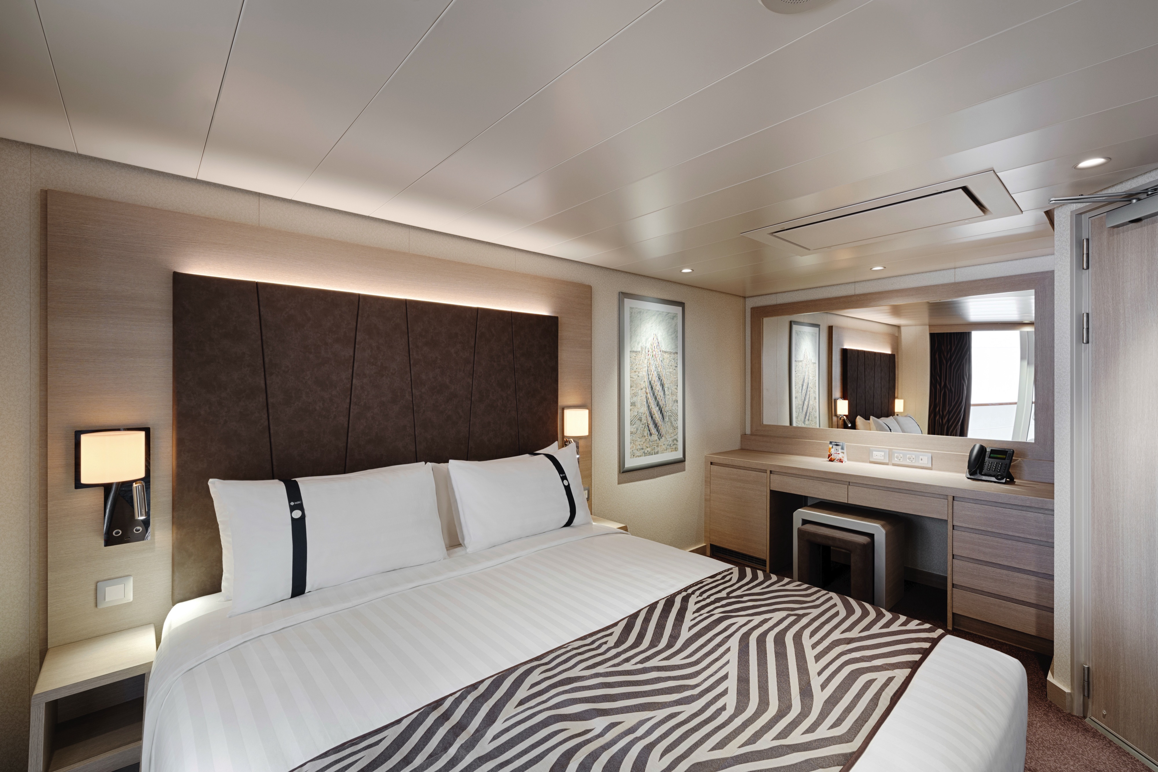 Premium Suite Aurea with Promenade & Ocean View
